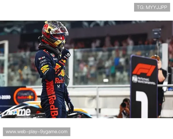 F1赛季开启，阿布扎比见证诺里斯加冕